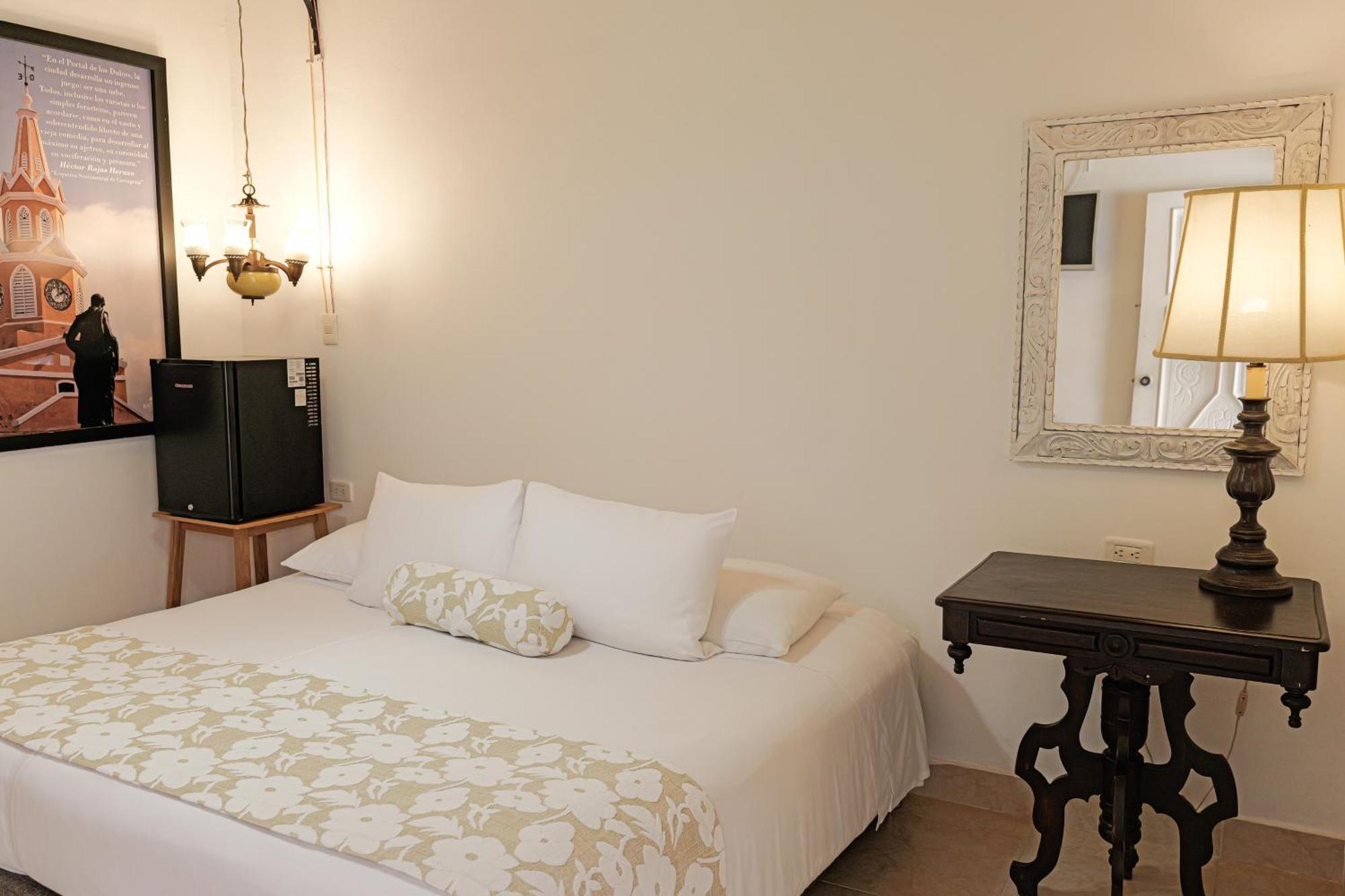 Hotel Kartaxa Cartagena Екстер'єр фото