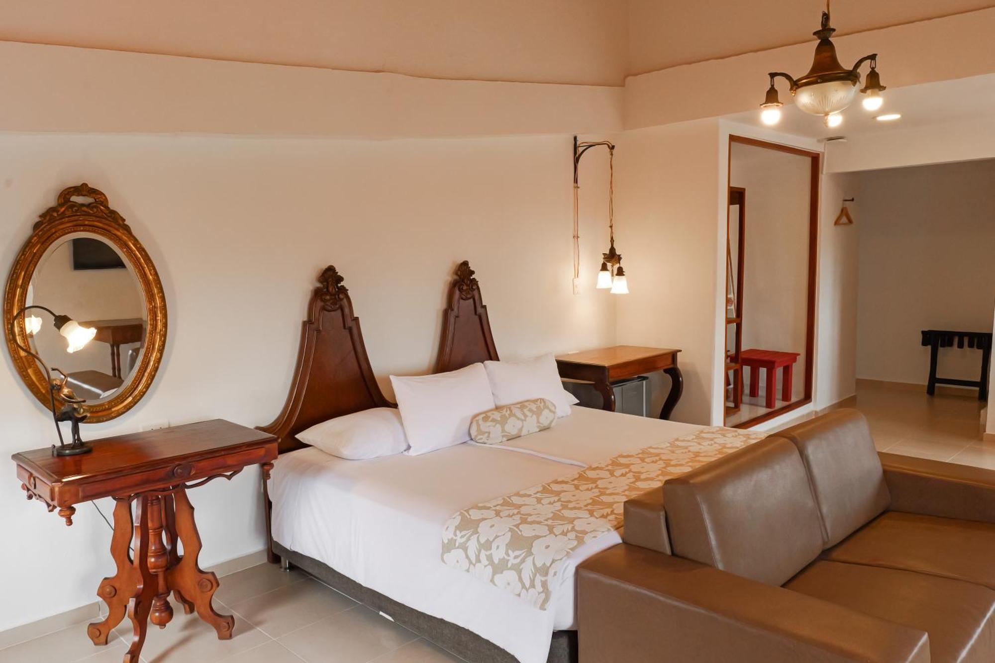 Hotel Kartaxa Cartagena Екстер'єр фото